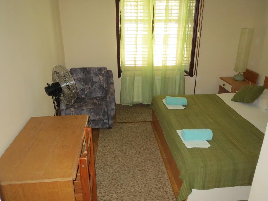 Guesthouse Lucic 오레비츠 외부 사진